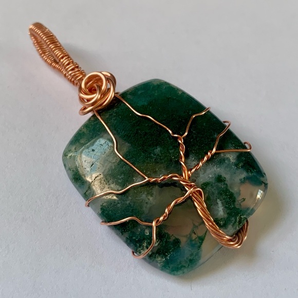 Moss Agate Tree of Life Pendant-Handcrafted, NWT - Picture 4 of 8
